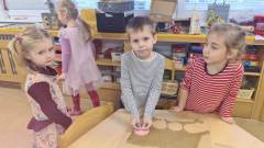 Pečení-perníčků-9