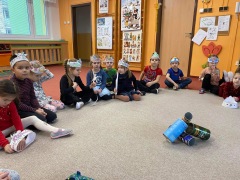 O-dvanácti-měsíčkách-10